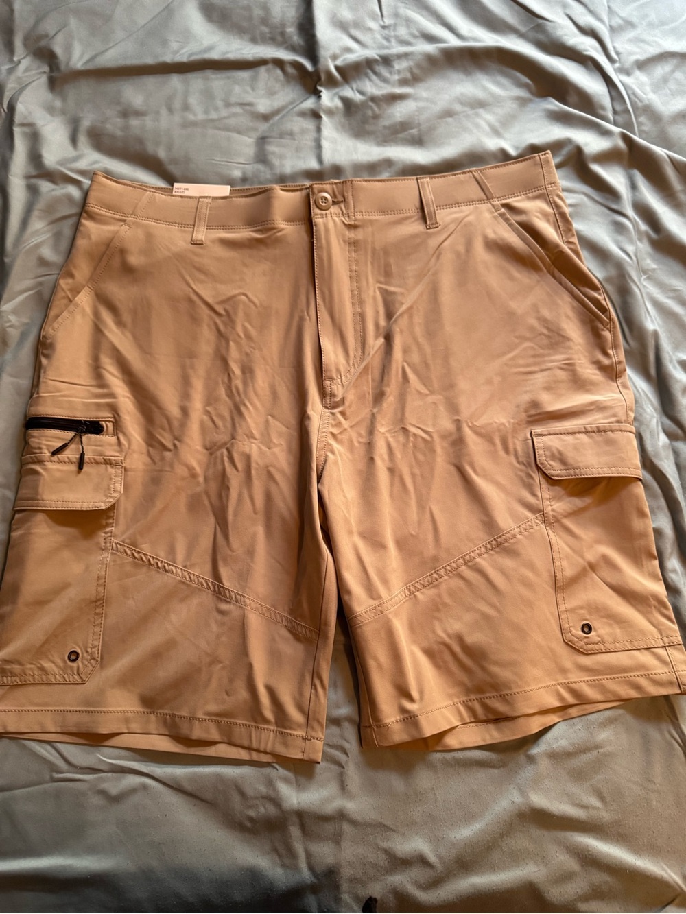 Iron Co Men's Cargo Performance Shorts - Tan